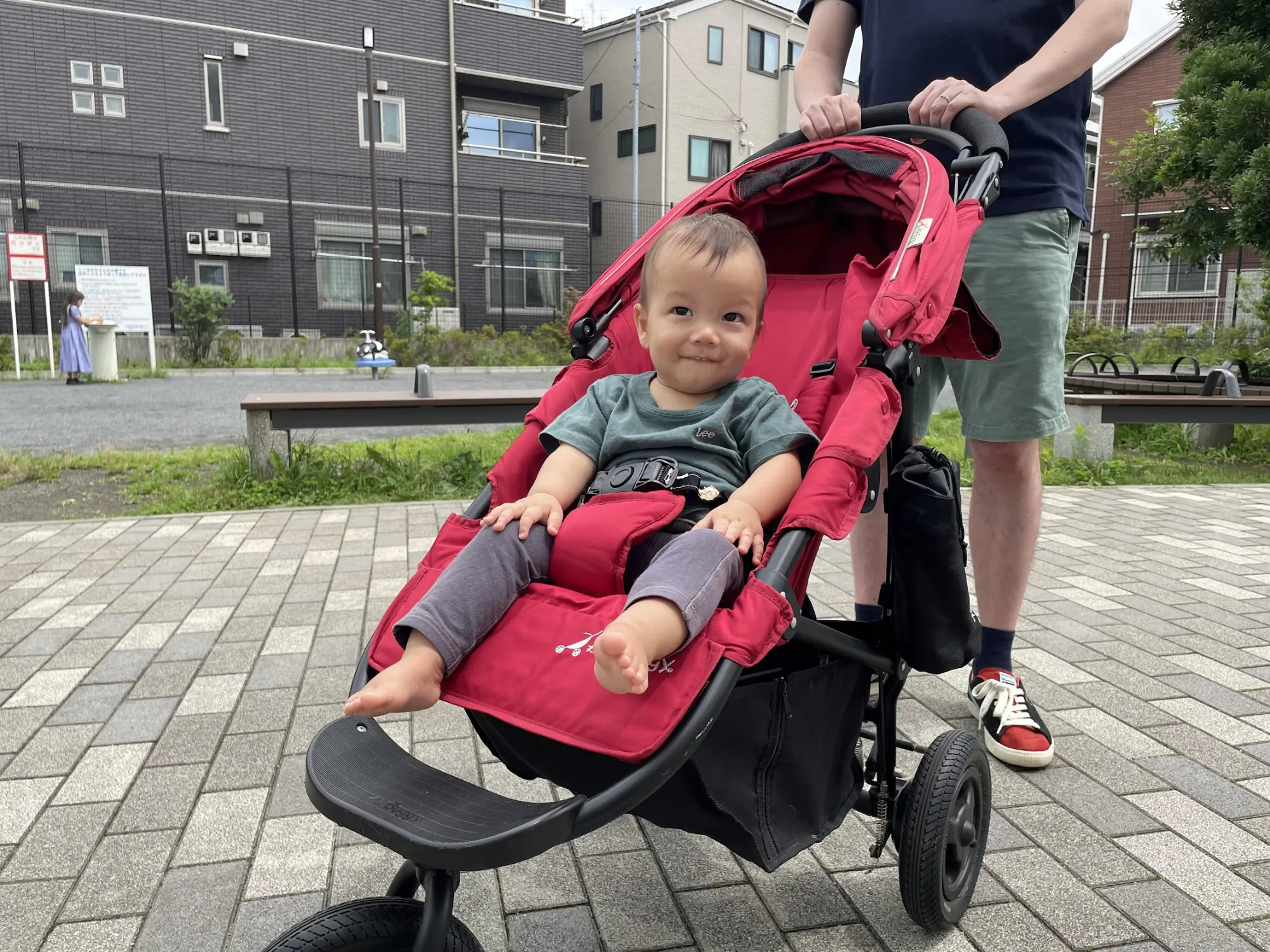 AirBuggy COCOに乗る赤ちゃん
